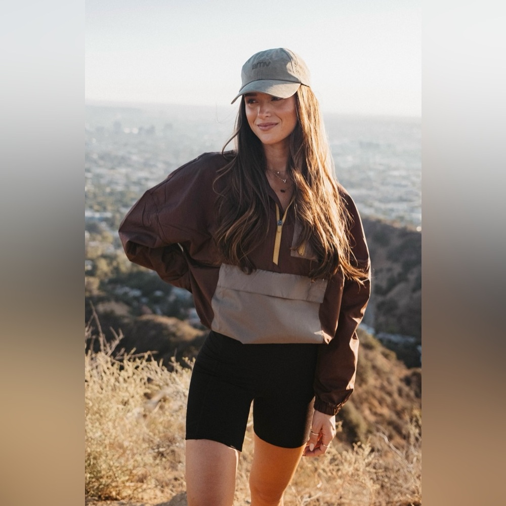 Fabletics Shawn Cropped Half-Zip Jacket